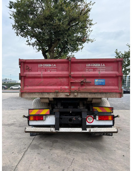 Onbekend Puincontainer - Tengeri konténer: 2 kép. Onbekend Puincontainer - Tengeri konténer: 2 kép.
