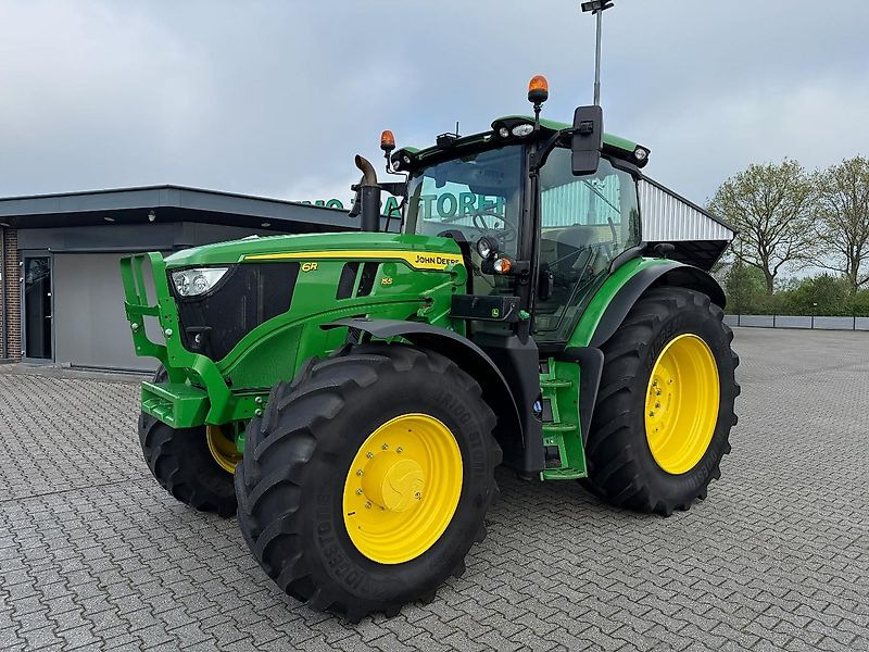 John Deere 6R155 AP 50KM COMMAND-PRO 2023 1415 UUR LOADER-READY!!! - Traktor: 1 kép. John Deere 6R155 AP 50KM COMMAND-PRO 2023 1415 UUR LOADER-READY!!! - Traktor: 1 kép.