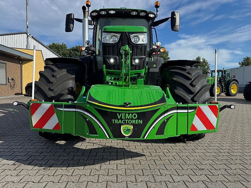 TractorBumper SafetyWeight Frontgewicht Bumper Gewicht - Traktor: 1 kép. TractorBumper SafetyWeight Frontgewicht Bumper Gewicht - Traktor: 1 kép.