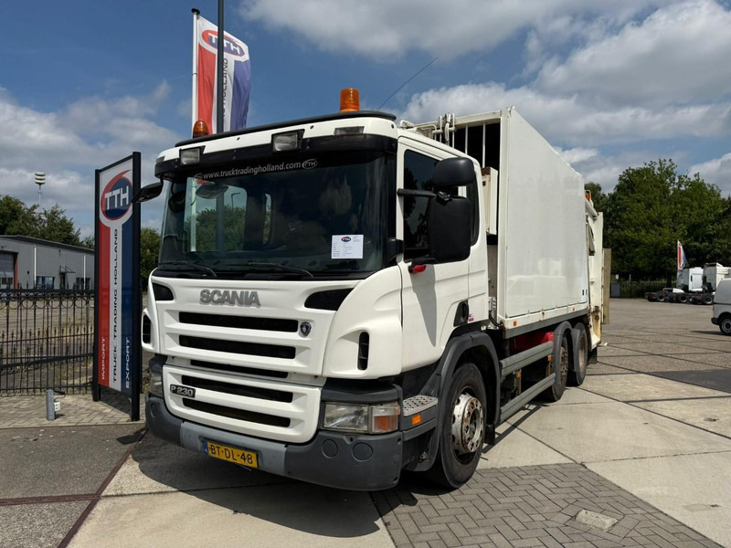 Scania P 230 DB 6X2/4 HNB NL Truck 327.000 km - Szemetesautó: 2 kép. Scania P 230 DB 6X2/4 HNB NL Truck 327.000 km - Szemetesautó: 2 kép.