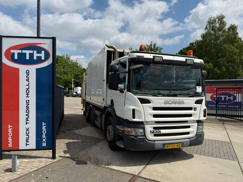 Scania P 230 DB 6X2/4 HNB NL Truck 327.000 km - Szemetesautó: 1 kép. Scania P 230 DB 6X2/4 HNB NL Truck 327.000 km - Szemetesautó: 1 kép.