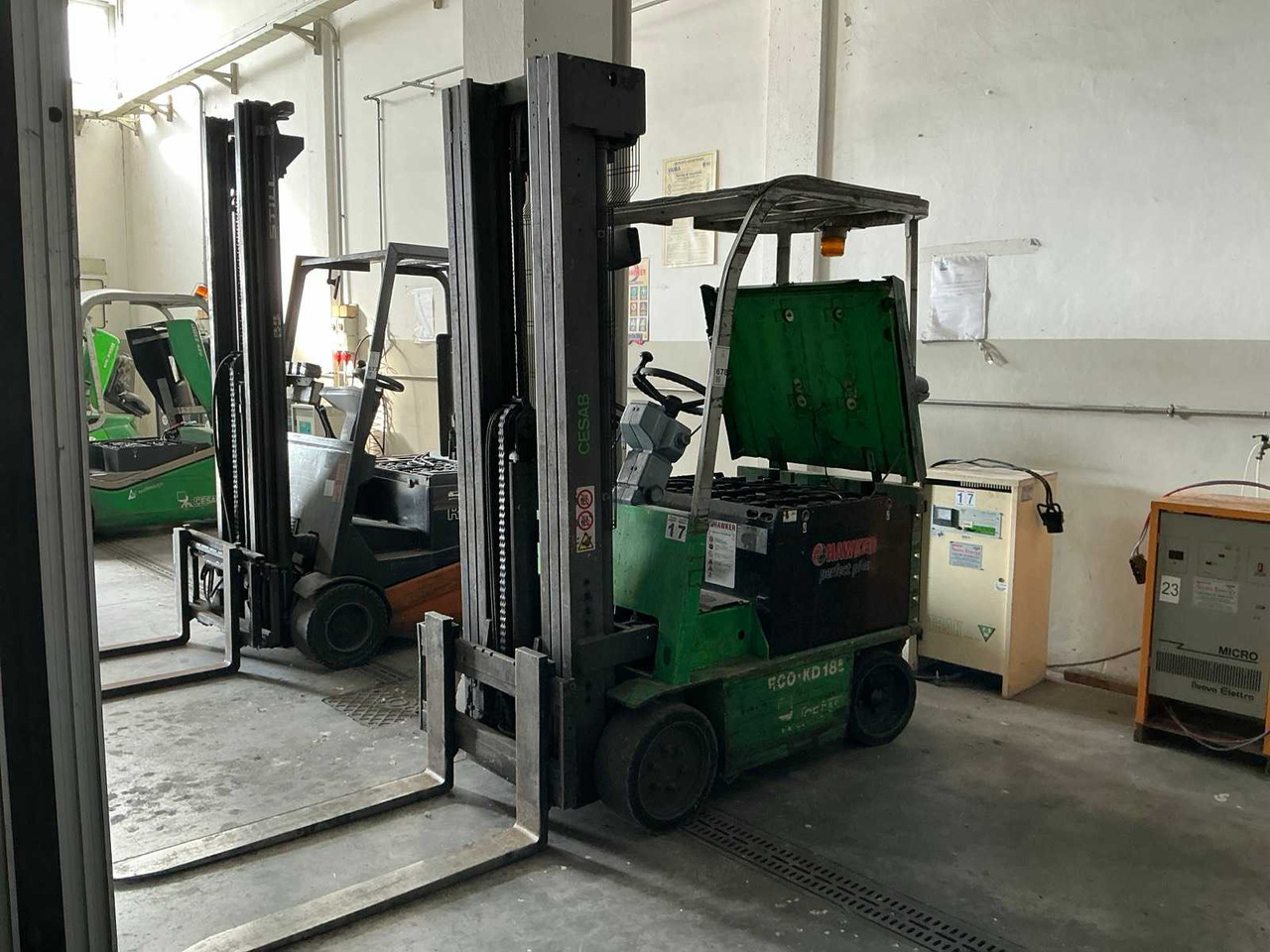 1996 - CESAB ECO - DK 185 - FORKLIFT - Villás targonca: 1 kép. 1996 - CESAB ECO - DK 185 - FORKLIFT - Villás targonca: 1 kép.