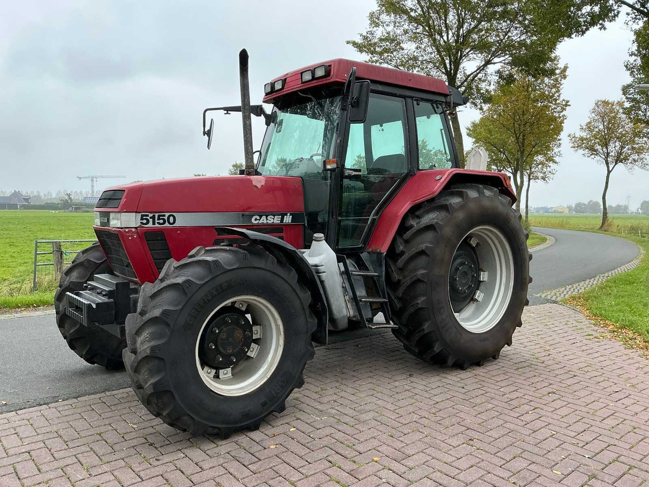 1997 CASE INTERNATIONAL 5150 PRO ALL-WHEEL DRIVE FARM TRACTOR - Traktor: 1 kép. 1997 CASE INTERNATIONAL 5150 PRO ALL-WHEEL DRIVE FARM TRACTOR - Traktor: 1 kép.