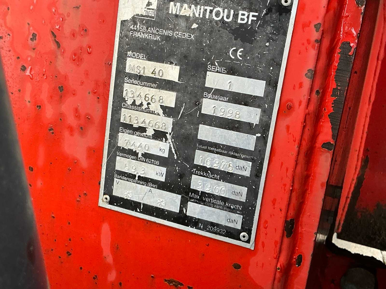 Villás targonca 1998 MANITOU MSI40 FORKLIFT: 14 kép. Villás targonca 1998 MANITOU MSI40 FORKLIFT: 14 kép.