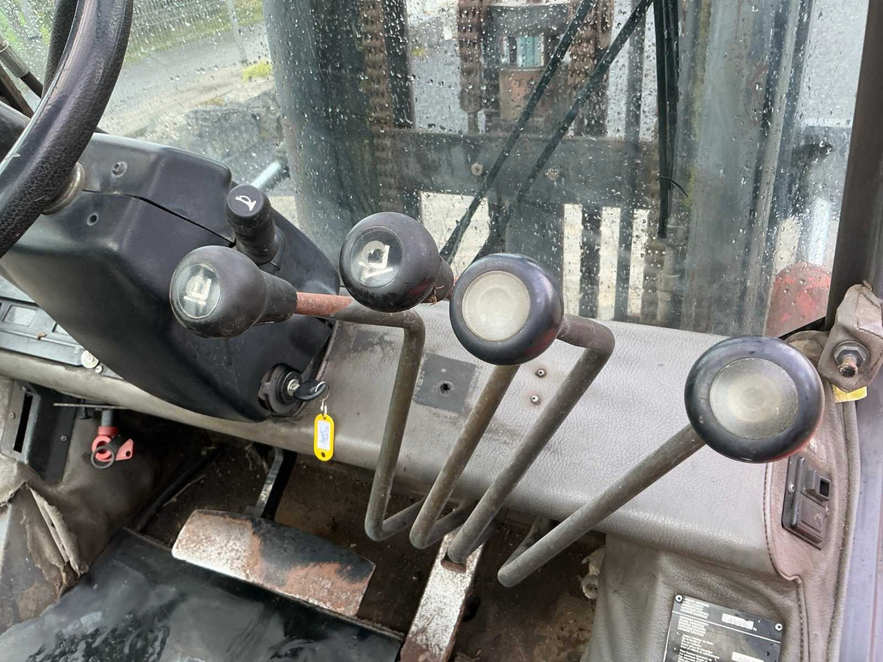 Villás targonca 1998 MANITOU MSI40 FORKLIFT: 19 kép. Villás targonca 1998 MANITOU MSI40 FORKLIFT: 19 kép.