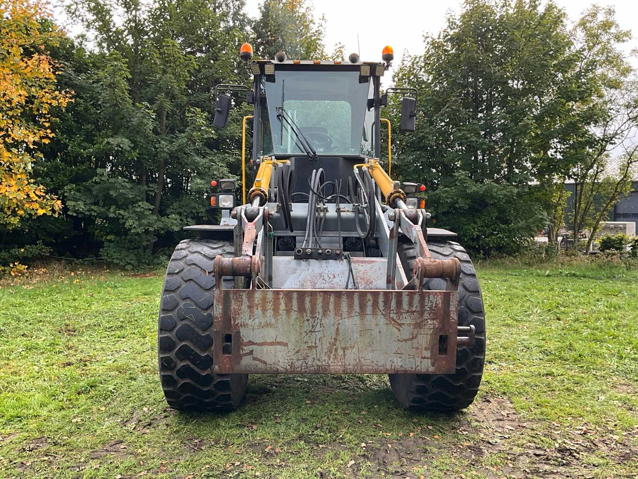 1999 WORK ETHIC WG-18C SHOVEL - Gumikerekes homlokrakodó: 3 kép. 1999 WORK ETHIC WG-18C SHOVEL - Gumikerekes homlokrakodó: 3 kép.