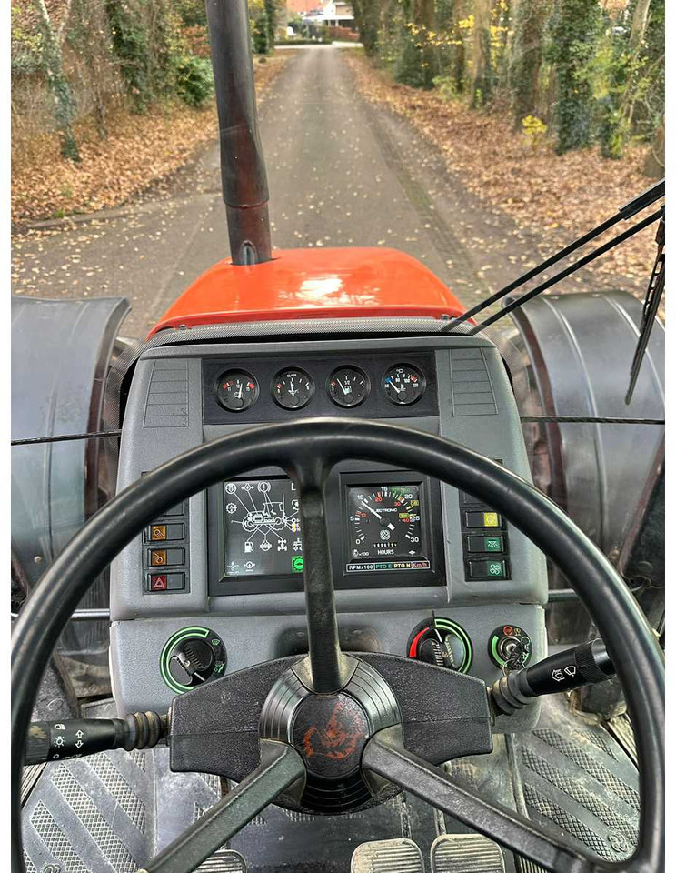 2000 SAME SILVER 130 FOUR-WHEEL DRIVE FARM TRACTOR - Traktor: 4 kép. 2000 SAME SILVER 130 FOUR-WHEEL DRIVE FARM TRACTOR - Traktor: 4 kép.