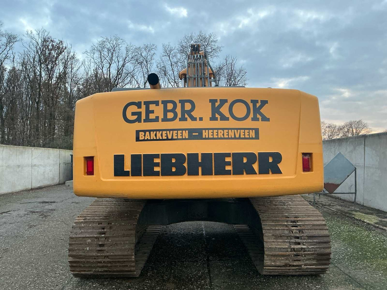 2006 LIEBHERR R944C HDSL LITRONIC CRAWLER EXCAVATOR - Kotrógép: 4 kép. 2006 LIEBHERR R944C HDSL LITRONIC CRAWLER EXCAVATOR - Kotrógép: 4 kép.