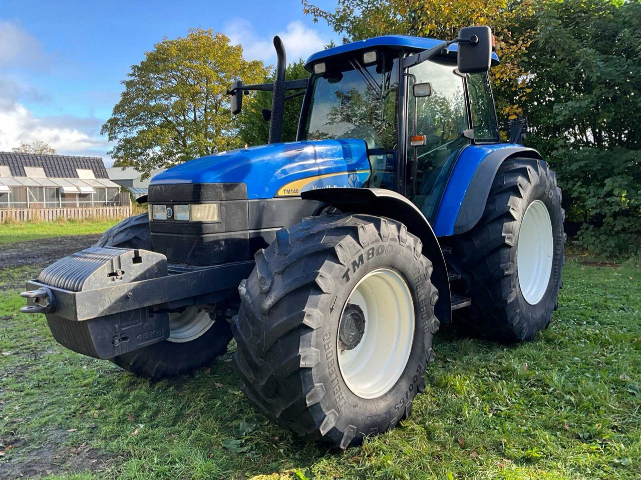2006 NEW HOLLAND TM140 FOUR WHEEL DRIVE FARM TRACTOR - Traktor: 2 kép. 2006 NEW HOLLAND TM140 FOUR WHEEL DRIVE FARM TRACTOR - Traktor: 2 kép.