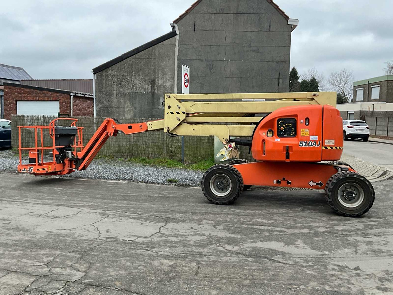 2007 JLG 510 AJ AERIAL PLATFORM - Emelő: 2 kép. 2007 JLG 510 AJ AERIAL PLATFORM - Emelő: 2 kép.