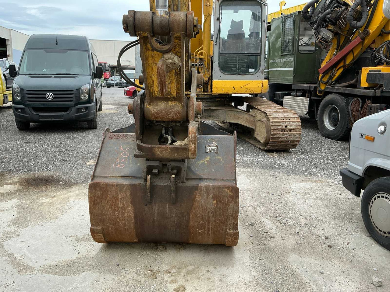 2009 NEW HOLLAND E235BSR-2 CRAWLER EXCAVATOR - Kotrógép: 4 kép. 2009 NEW HOLLAND E235BSR-2 CRAWLER EXCAVATOR - Kotrógép: 4 kép.