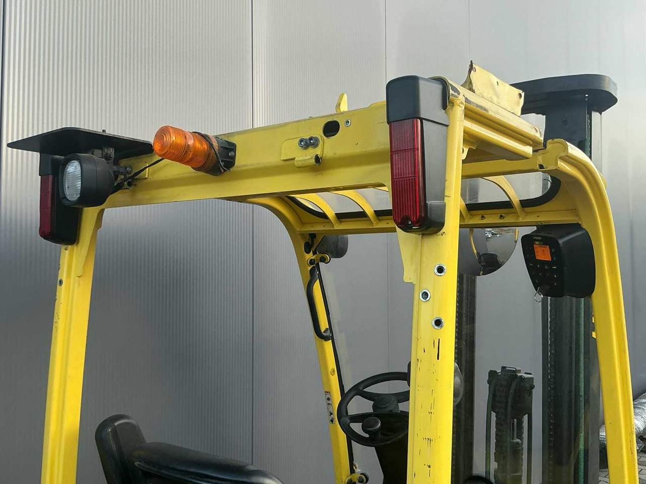 Villás targonca 2012 HYSTER J1.6XNT SWB FORKLIFT: 17 kép.