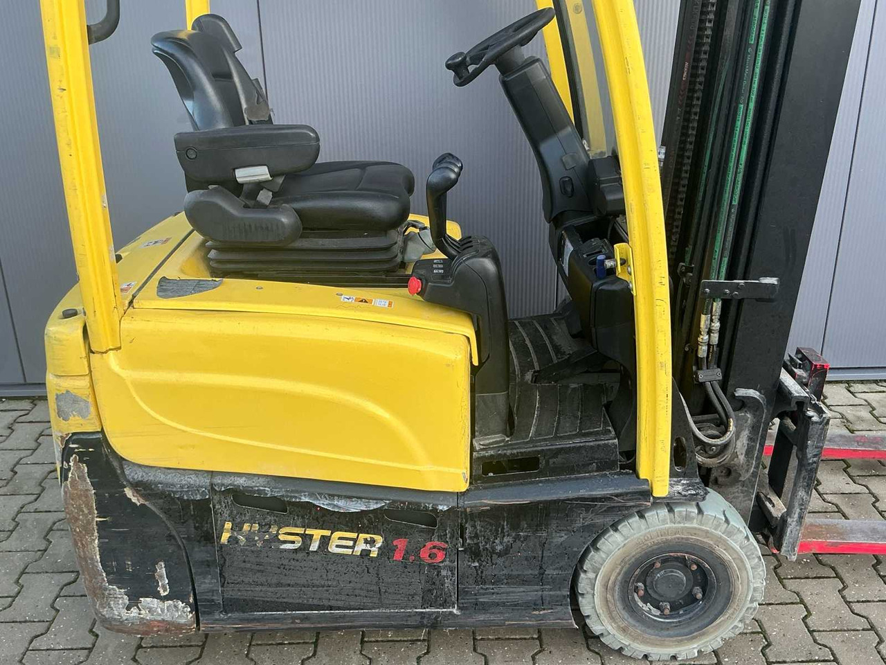 Villás targonca 2012 HYSTER J1.6XNT SWB FORKLIFT: 7 kép.