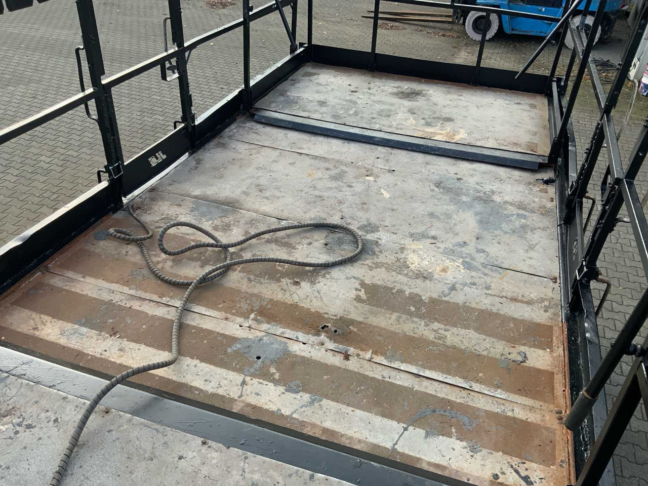 Emelő 2015 JLG 4394RT SCISSOR LIFT: 26 kép.