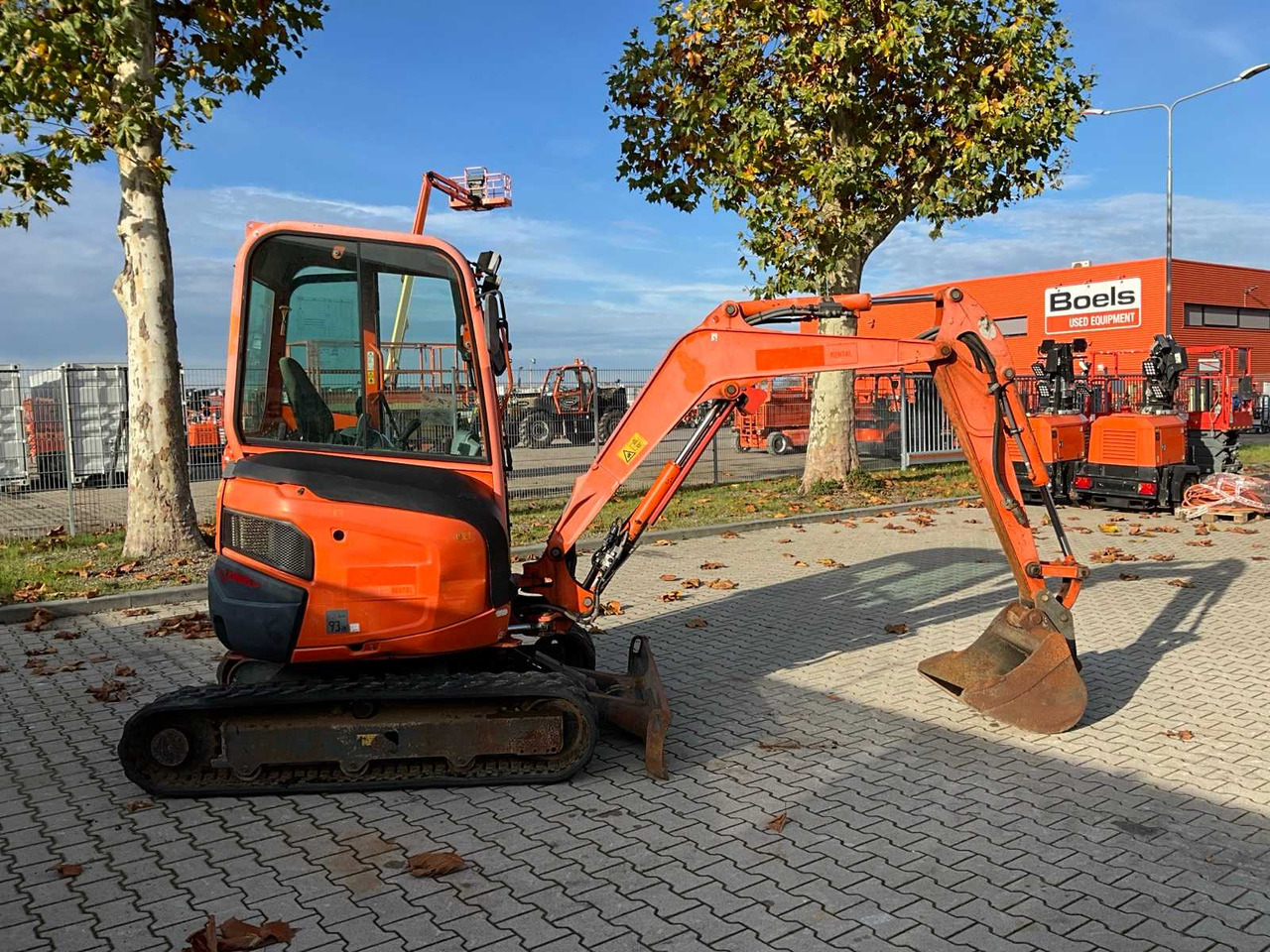 2015 KUBOTA U27-4GL MINI EXCAVATOR - Minikotró: 5 kép. 2015 KUBOTA U27-4GL MINI EXCAVATOR - Minikotró: 5 kép.