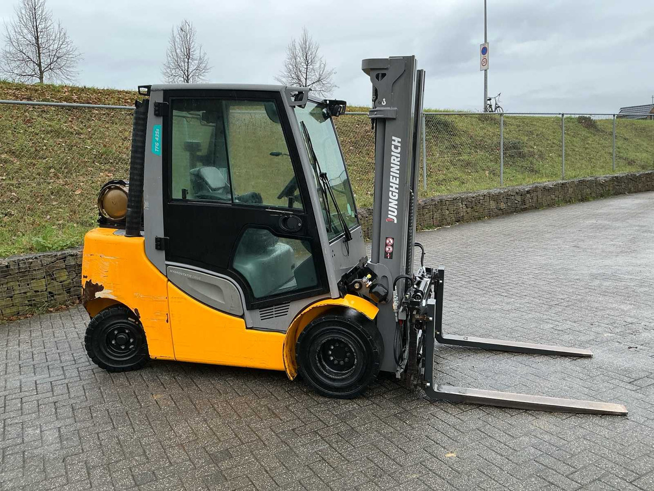 2016 JUNGHEINRICH TFG 435S FORKLIFT - Villás targonca: 5 kép. 2016 JUNGHEINRICH TFG 435S FORKLIFT - Villás targonca: 5 kép.
