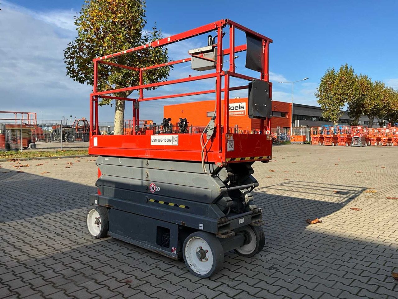 2018 SKYJACK SJ III 3226 AERIAL PLATFORM - Emelő: 5 kép. 2018 SKYJACK SJ III 3226 AERIAL PLATFORM - Emelő: 5 kép.