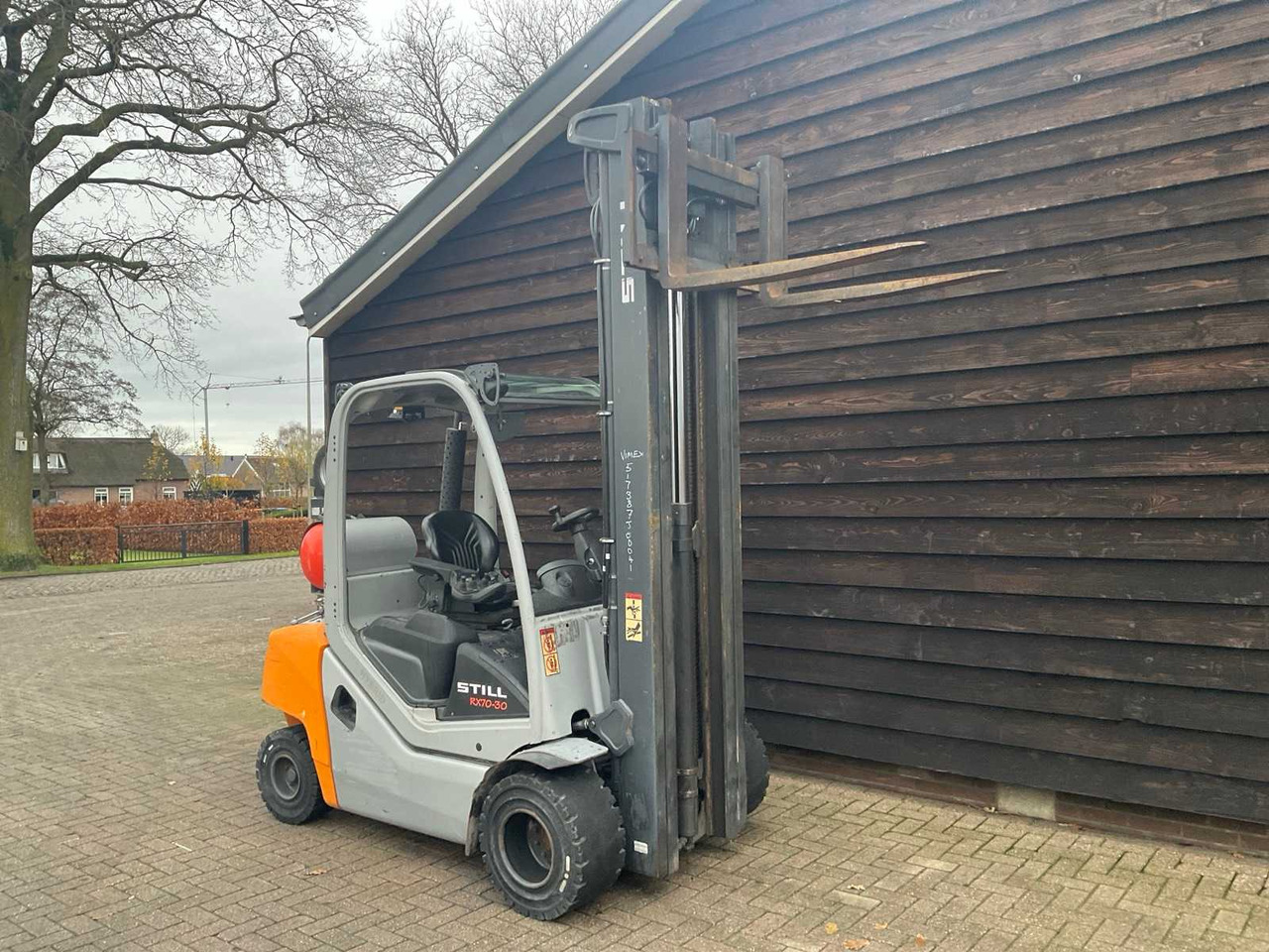 Villás targonca 2018 STILL RX 70-30T FORKLIFT: 9 kép. Villás targonca 2018 STILL RX 70-30T FORKLIFT: 9 kép.