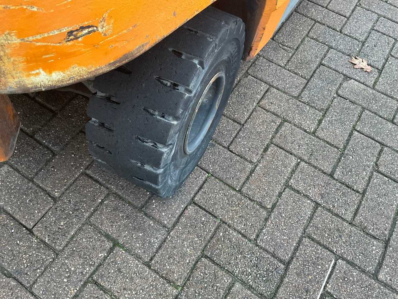 Villás targonca 2018 STILL RX 70-30T FORKLIFT: 10 kép. Villás targonca 2018 STILL RX 70-30T FORKLIFT: 10 kép.