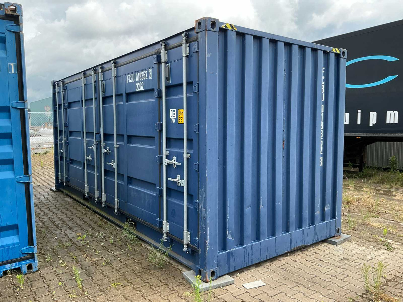 2019 Air conditioning unit in shipping container 20ft - Tengeri konténer: 1 kép. 2019 Air conditioning unit in shipping container 20ft - Tengeri konténer: 1 kép.
