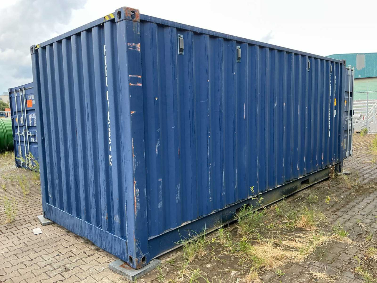2019 Air conditioning unit in shipping container 20ft - Tengeri konténer: 4 kép. 2019 Air conditioning unit in shipping container 20ft - Tengeri konténer: 4 kép.