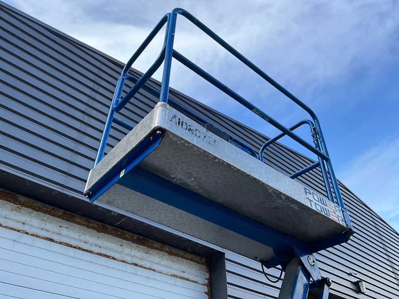 Emelő 2019 JLG POWER TOWER AERIAL PLATFORM: 7 kép.