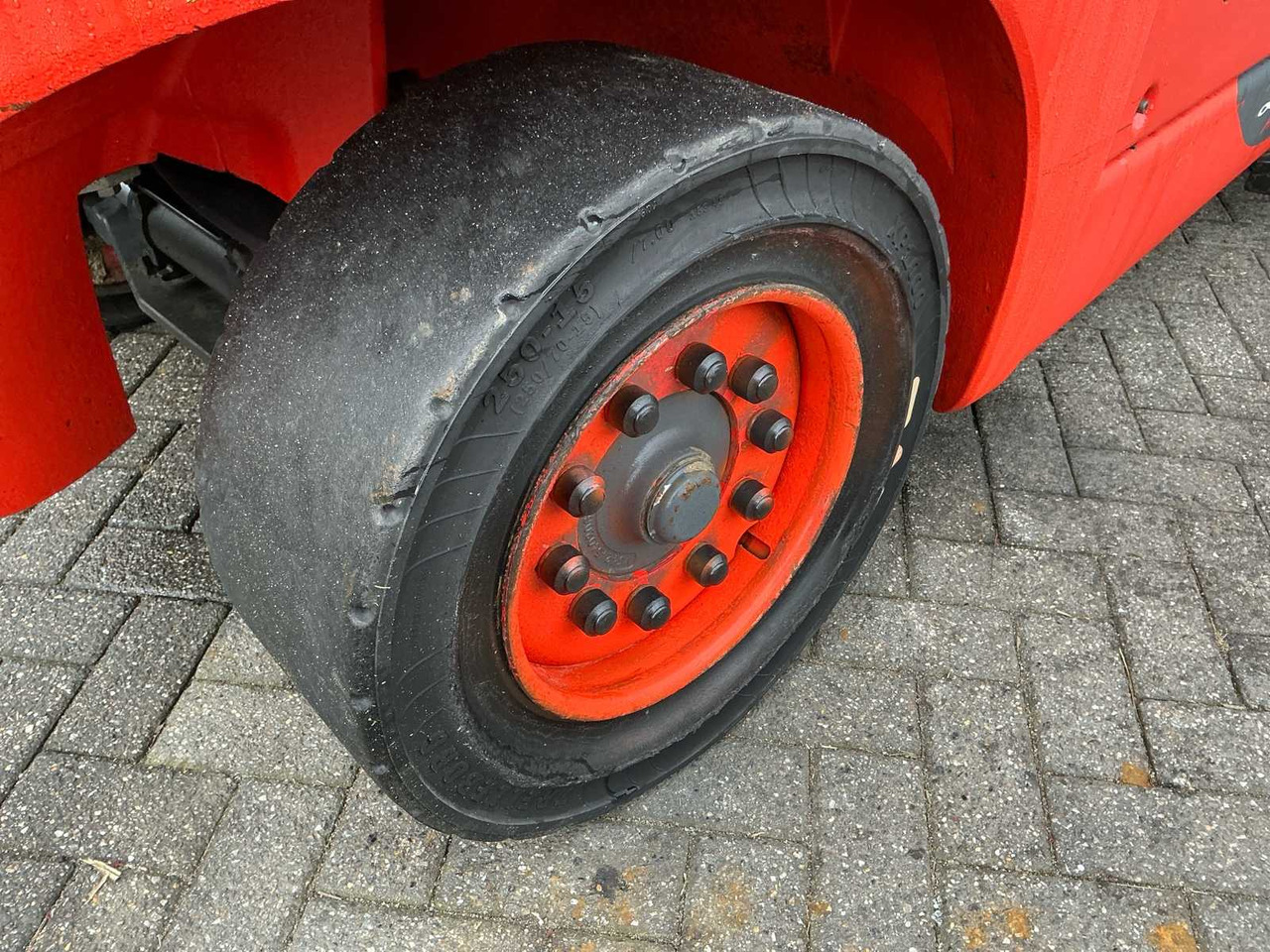 Villás targonca 2019 LINDE H40T-02 FORKLIFT: 12 kép.