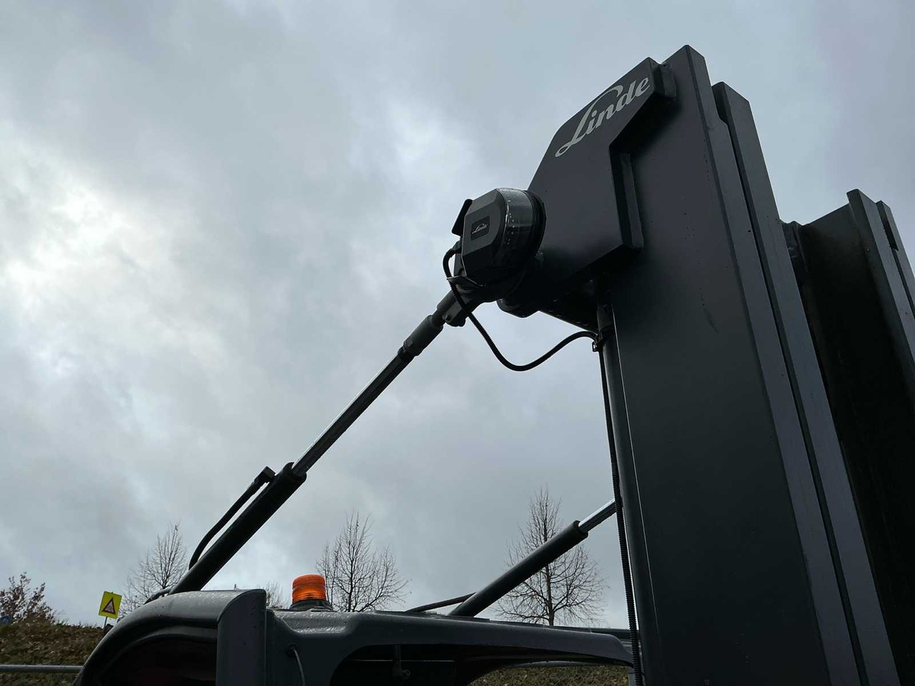 Villás targonca 2019 LINDE H40T-02 FORKLIFT: 16 kép.