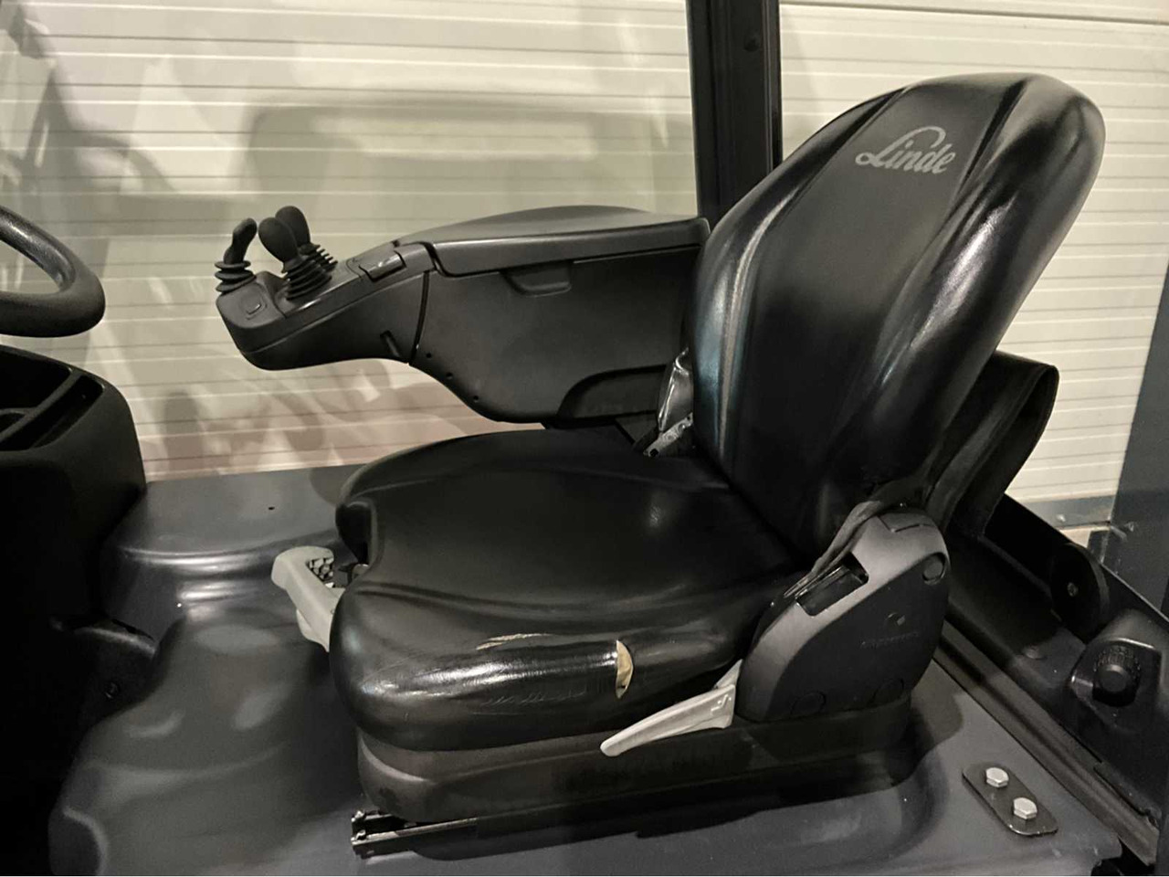 Villás targonca 2020 LINDE E16-02 1600KG 4888HOURS FORKLIFT: 10 kép.