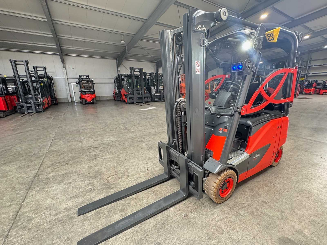 2020 SERVICE + UVV 07/2026 LINDE E16PH-02 EVO 1,600 KG FREE LIFT 4,675 HOURS - Villás targonca: 1 kép. 2020 SERVICE + UVV 07/2026 LINDE E16PH-02 EVO 1,600 KG FREE LIFT 4,675 HOURS - Villás targonca: 1 kép.