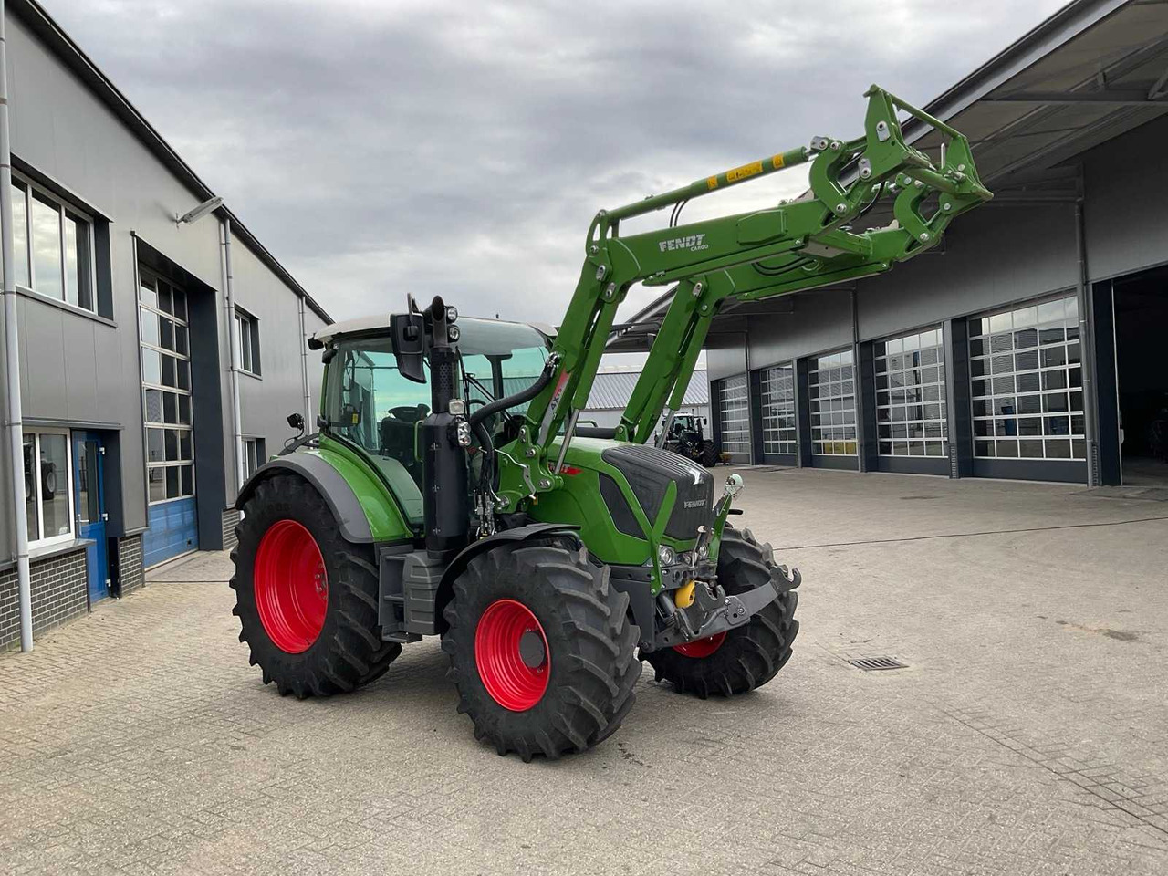 2021 FENDT 314 VARIO PROFI ALL-WHEEL DRIVE AGRICULTURAL TRACTOR - Traktor: 5 kép. 2021 FENDT 314 VARIO PROFI ALL-WHEEL DRIVE AGRICULTURAL TRACTOR - Traktor: 5 kép.