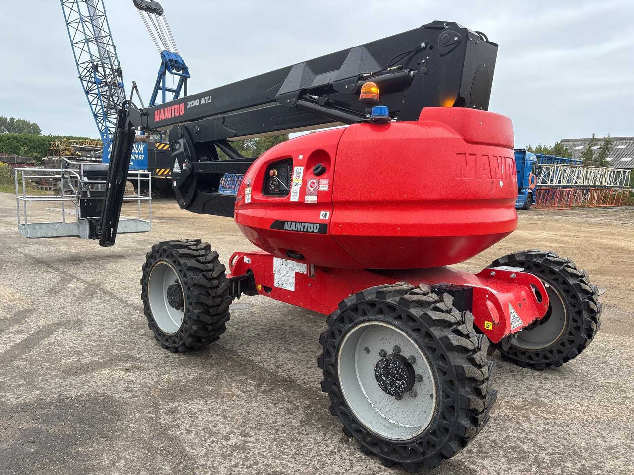 2021 MANITOU 200 ATJ AERIAL PLATFORM - Emelő: 5 kép. 2021 MANITOU 200 ATJ AERIAL PLATFORM - Emelő: 5 kép.