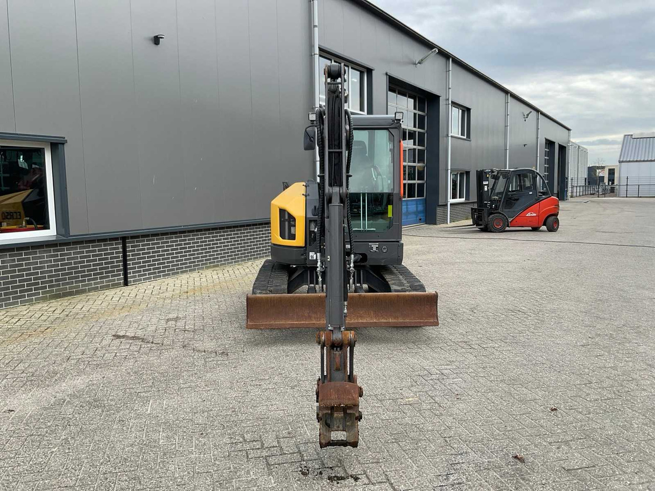 2021 VOLVO ECR50F MIDI EXCAVATOR - Kotrógép: 4 kép. 2021 VOLVO ECR50F MIDI EXCAVATOR - Kotrógép: 4 kép.