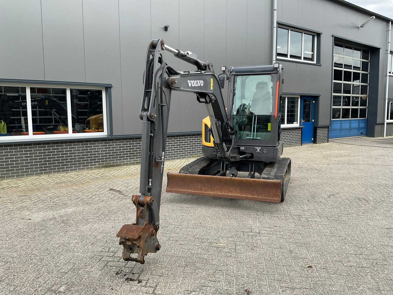 2021 VOLVO ECR50F MIDI EXCAVATOR - Kotrógép: 3 kép. 2021 VOLVO ECR50F MIDI EXCAVATOR - Kotrógép: 3 kép.