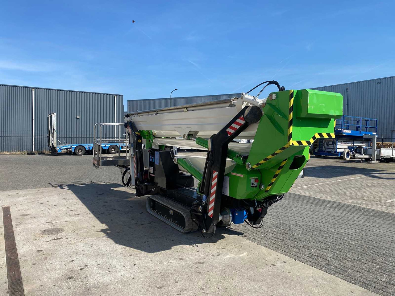 2022 COMET LEOPARD 25 BOOM LIFT - Emelő: 3 kép. 2022 COMET LEOPARD 25 BOOM LIFT - Emelő: 3 kép.