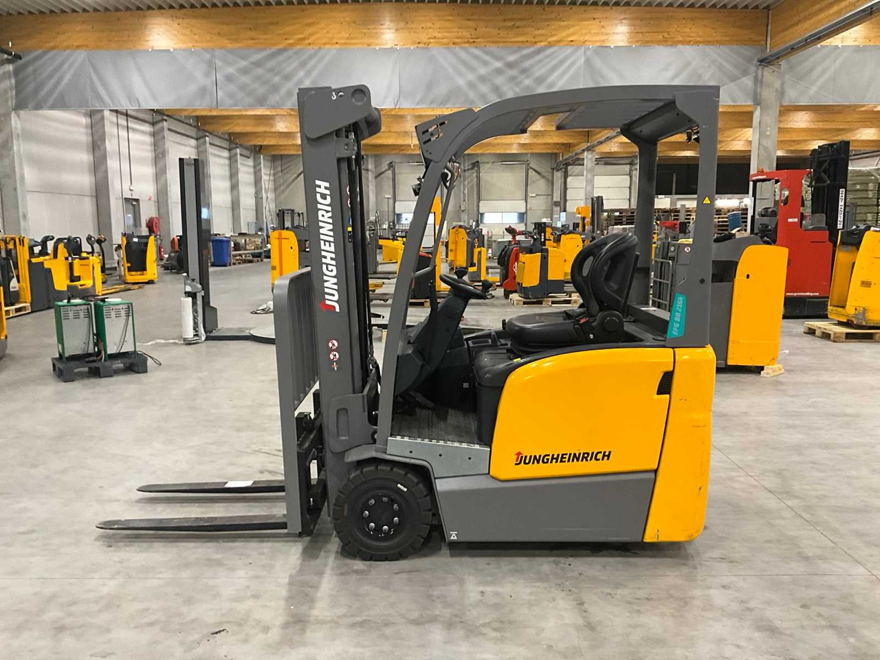 2023 JUNGHEINRICH EFG BB 216K FORKLIFT - Villás targonca: 4 kép. 2023 JUNGHEINRICH EFG BB 216K FORKLIFT - Villás targonca: 4 kép.