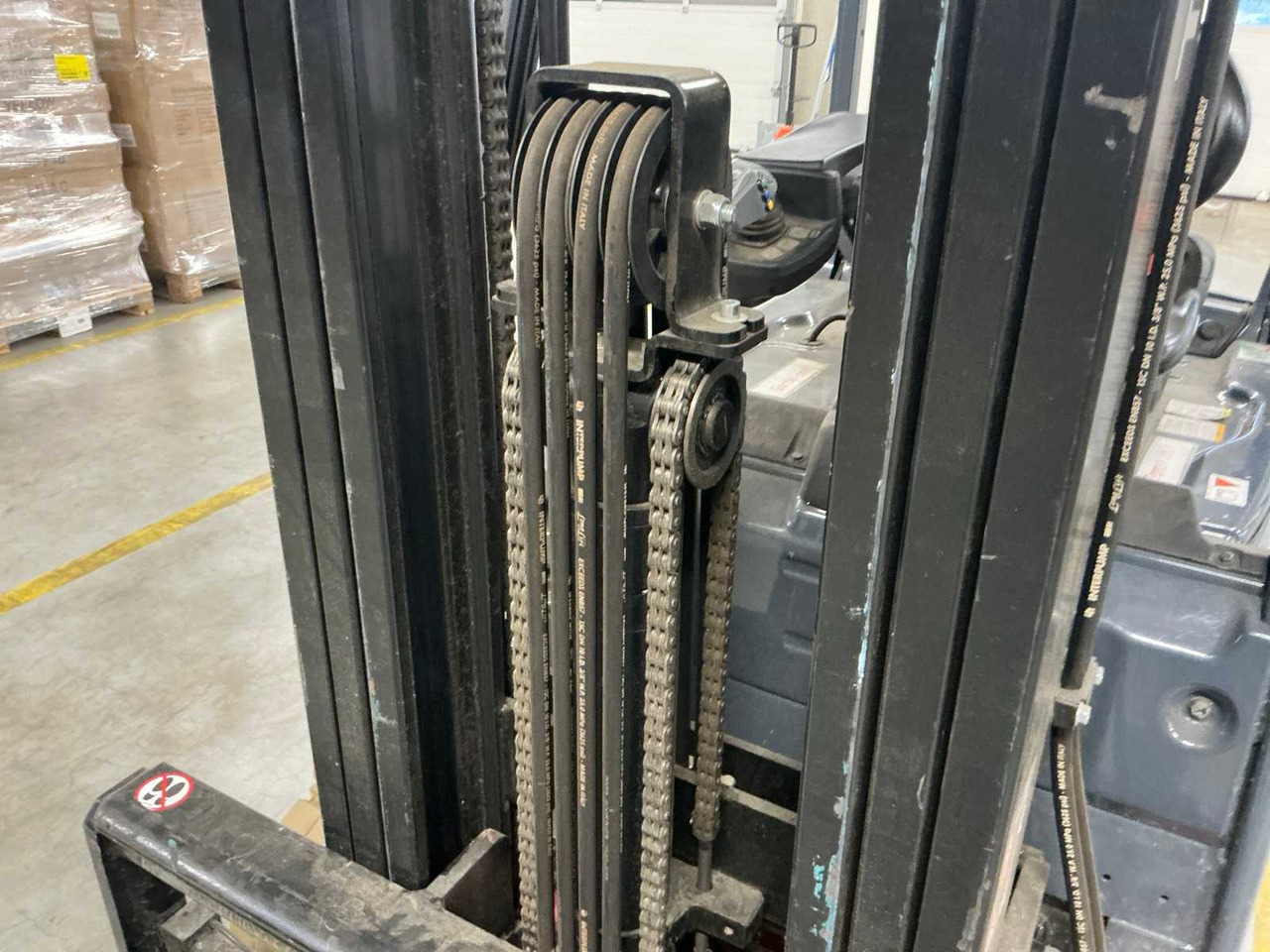 Villás targonca 2023 TOYOTA 8FBE20T FORKLIFT: 11 kép.