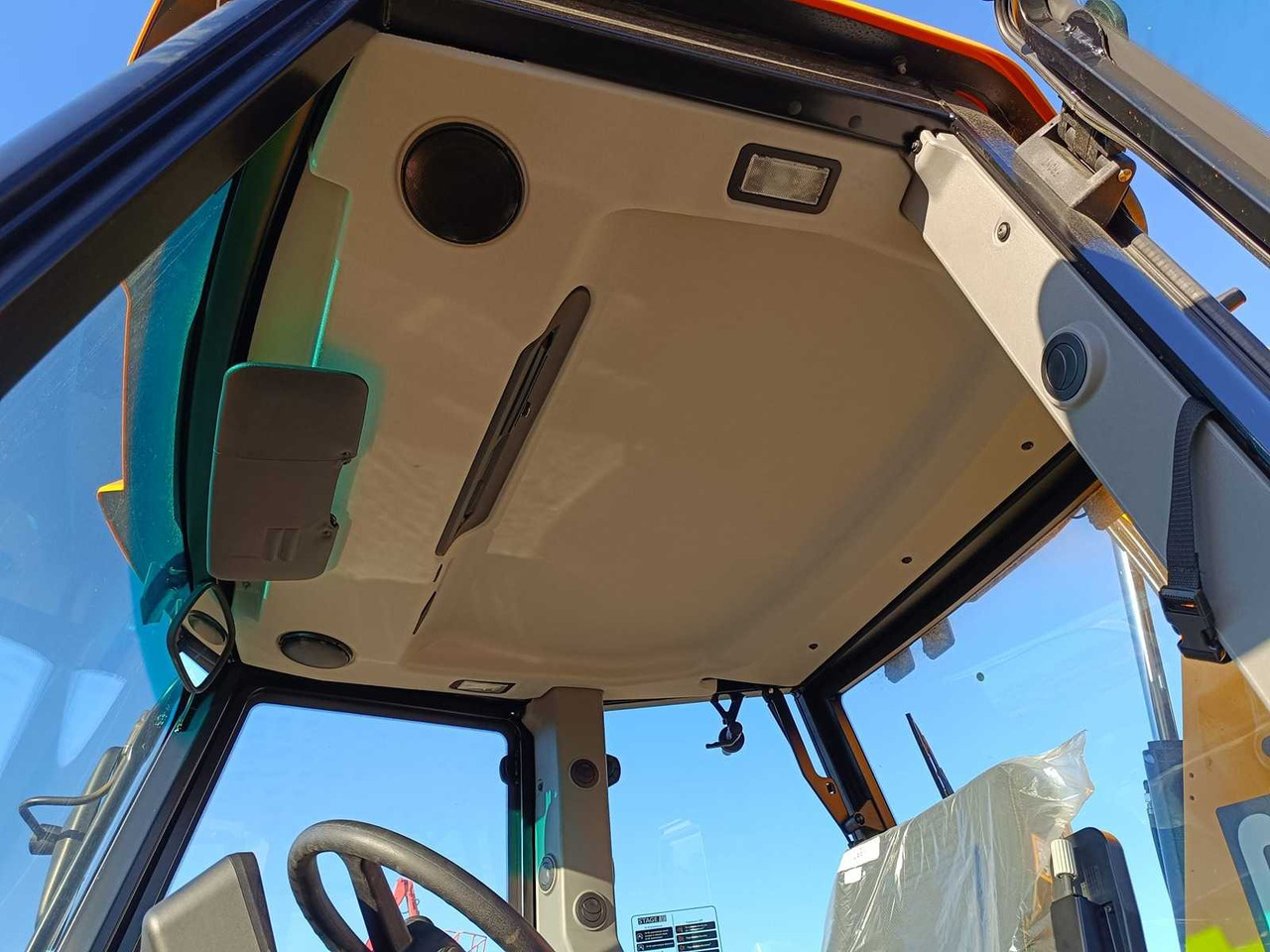 Kotrórakodó 2025 JCB 3CX BACKHOE LOADER: 40 kép.