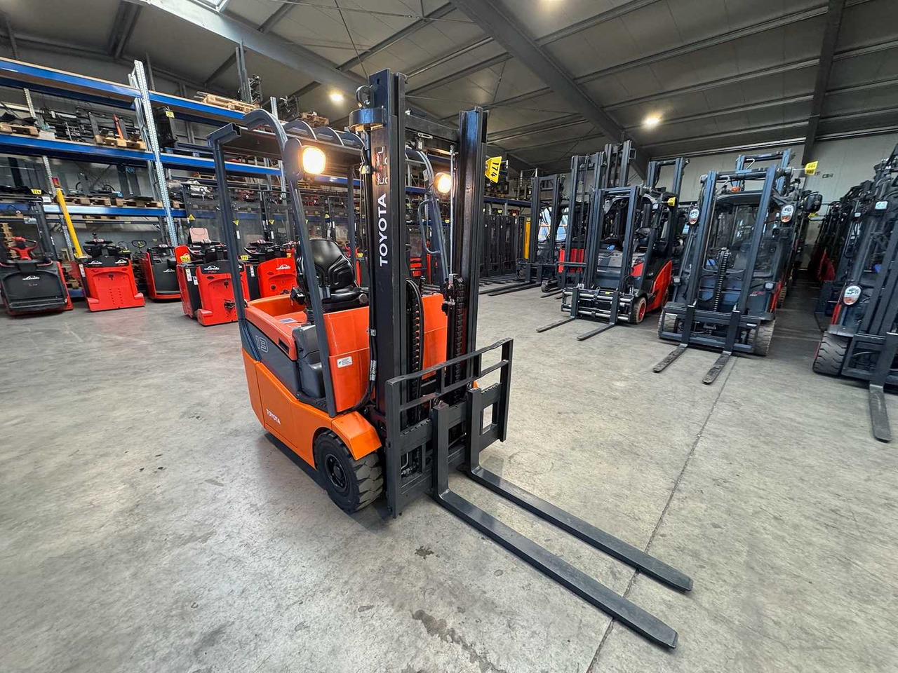 33/2015 TOYOTA 7FBEST13 1.300KG ELECTRIC FORKLIFT DUPLEX FREE LIFT 11.129 HOURS FORKLIFT - Villás targonca: 5 kép. 33/2015 TOYOTA 7FBEST13 1.300KG ELECTRIC FORKLIFT DUPLEX FREE LIFT 11.129 HOURS FORKLIFT - Villás targonca: 5 kép.