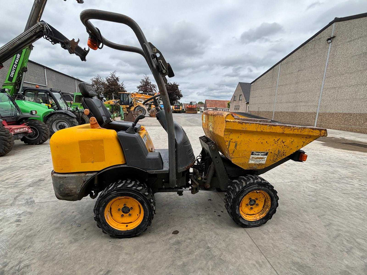 AUSA D 100 AHA - Dömper: 1 kép. AUSA D 100 AHA - Dömper: 1 kép.