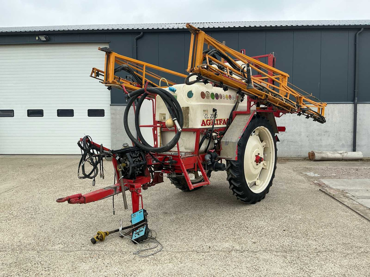 Agrifac ECO 2027 FH - Permetezők: 1 kép. Agrifac ECO 2027 FH - Permetezők: 1 kép.
