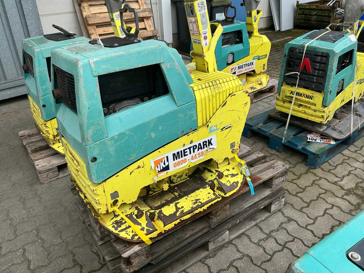 Ammann APH 6020 - Lapvibrátor: 1 kép. Ammann APH 6020 - Lapvibrátor: 1 kép.