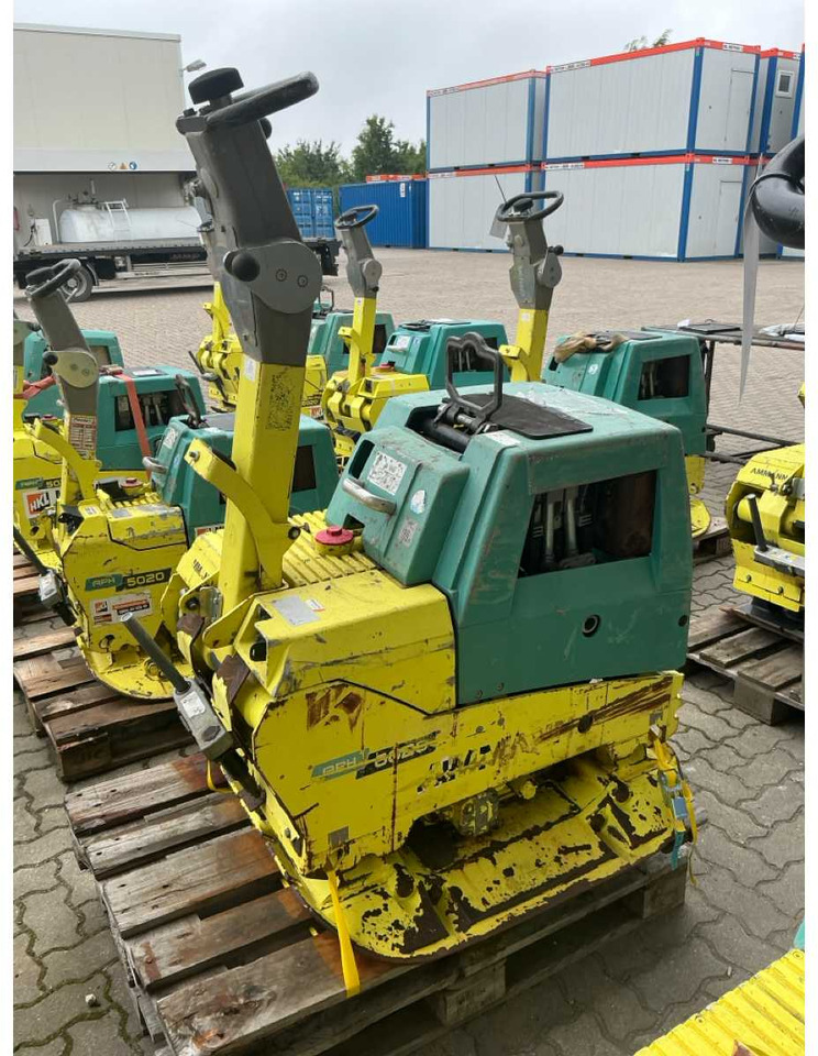 Ammann APH 6020 - Lapvibrátor: 3 kép. Ammann APH 6020 - Lapvibrátor: 3 kép.