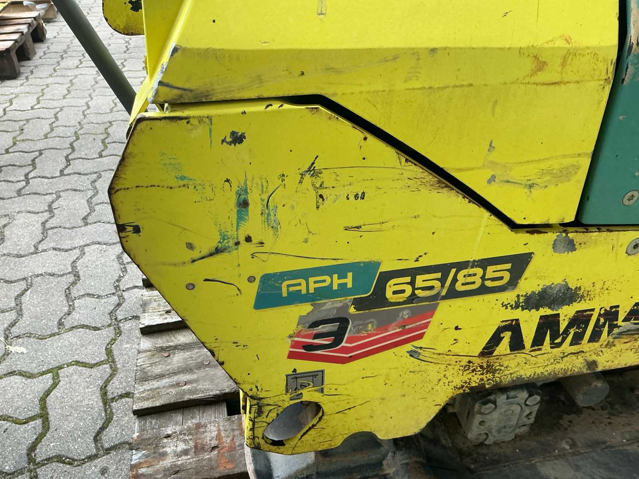 Ammann APH 65/85 - Lapvibrátor: 5 kép. Ammann APH 65/85 - Lapvibrátor: 5 kép.