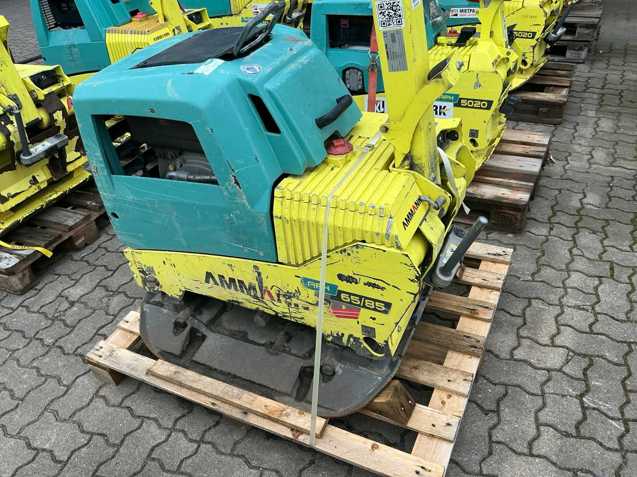 Ammann APH 65/85 - Lapvibrátor: 3 kép. Ammann APH 65/85 - Lapvibrátor: 3 kép.