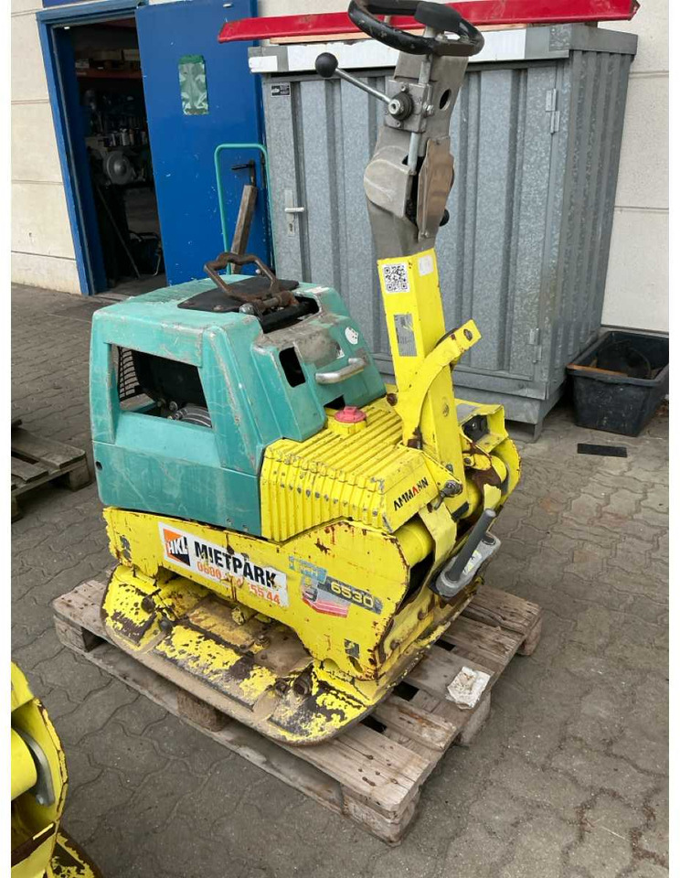 Ammann APH 6530 - Lapvibrátor: 3 kép. Ammann APH 6530 - Lapvibrátor: 3 kép.