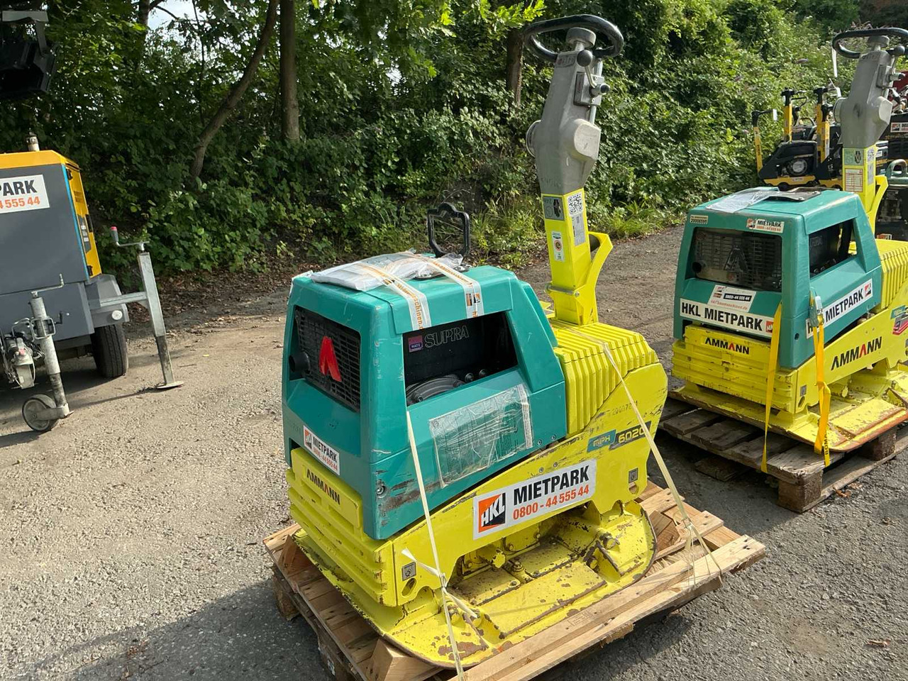 Ammann APH 6530 - Lapvibrátor: 3 kép. Ammann APH 6530 - Lapvibrátor: 3 kép.