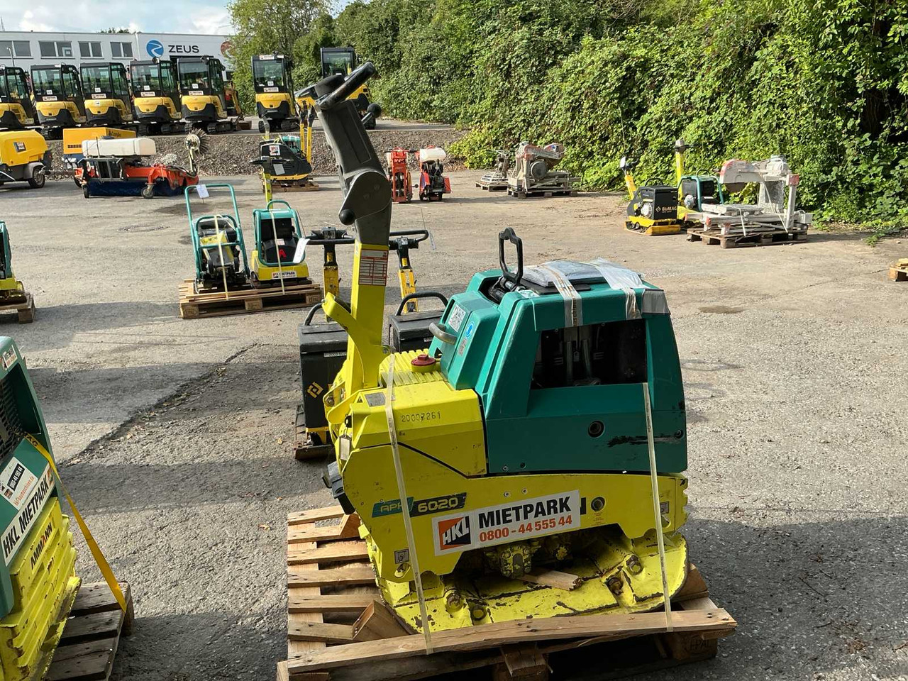Ammann APH 6530 - Lapvibrátor: 1 kép. Ammann APH 6530 - Lapvibrátor: 1 kép.