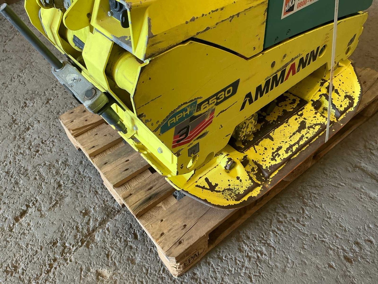 Ammann APH 6530 - Lapvibrátor: 3 kép. Ammann APH 6530 - Lapvibrátor: 3 kép.