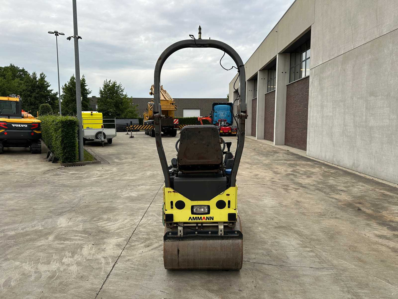 Ammann ARX12 - Úthenger: 5 kép. Ammann ARX12 - Úthenger: 5 kép.